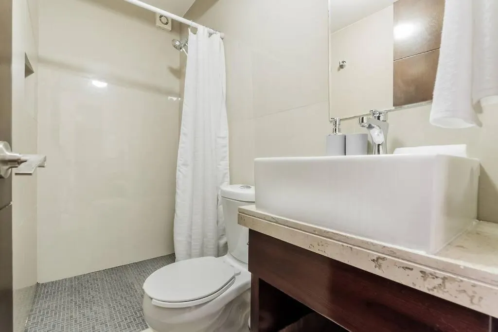 Stylish Lagoon Front Villa By Casa Paraiso Cancun